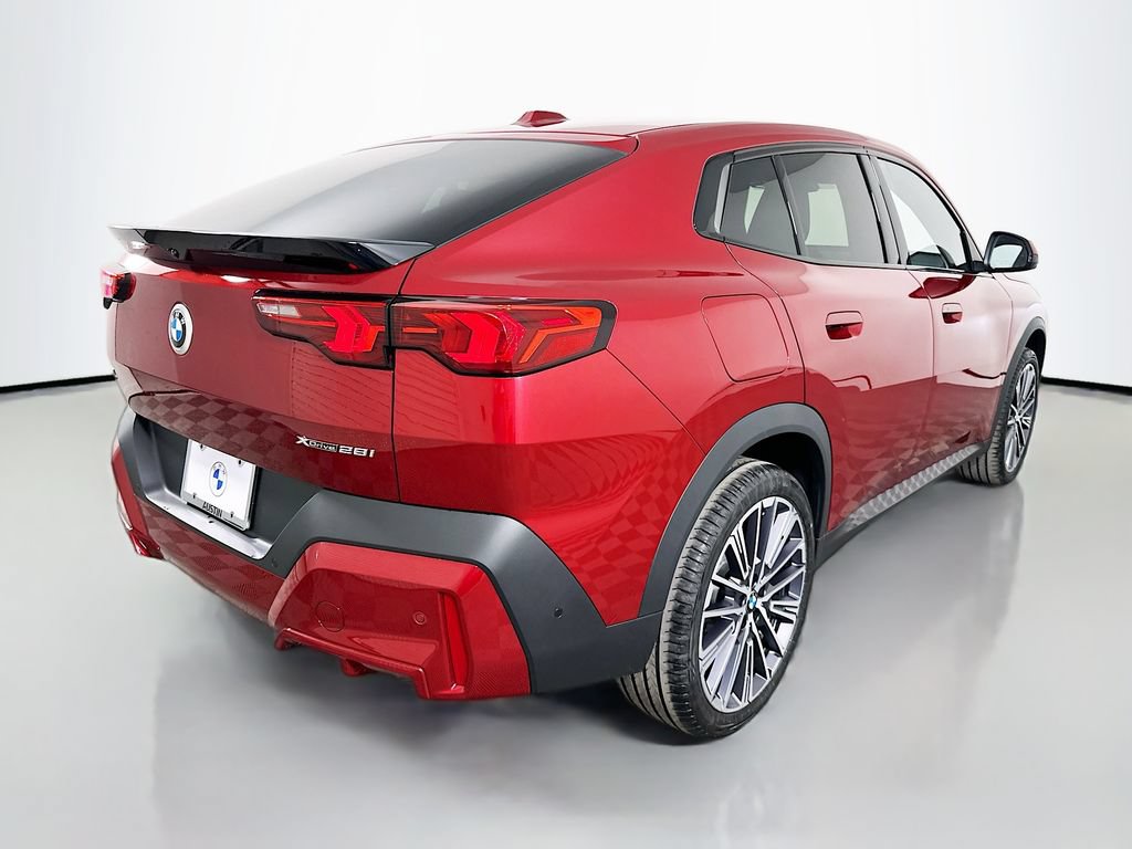 Used 2026 BMW X2 xDrive28i w/ Technology Package AWD/4WD image 5