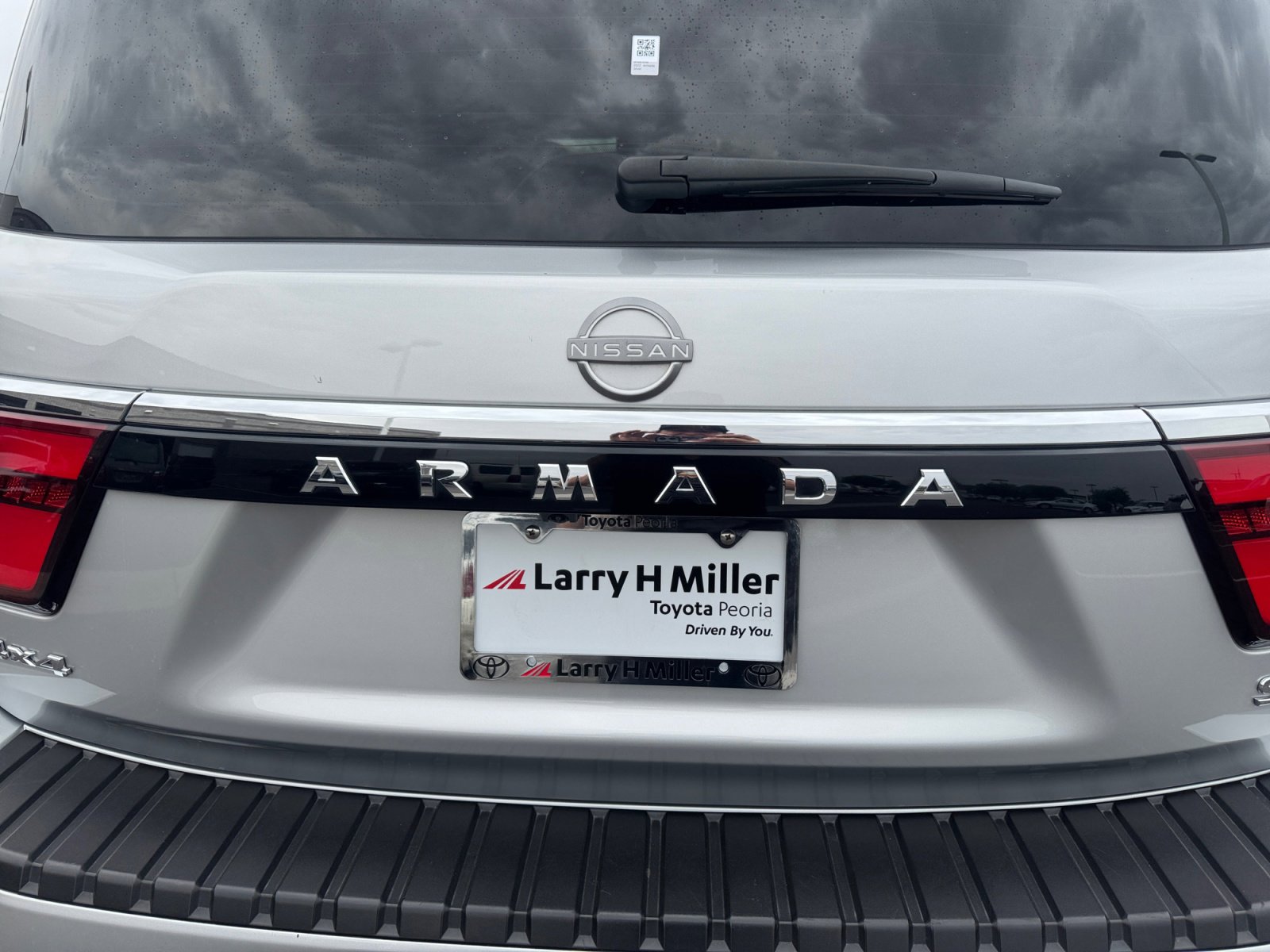 Used 2022 Nissan Armada SL image 25