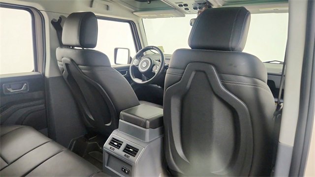 Used 2024 INEOS Grenadier Fieldmaster Edition image 29