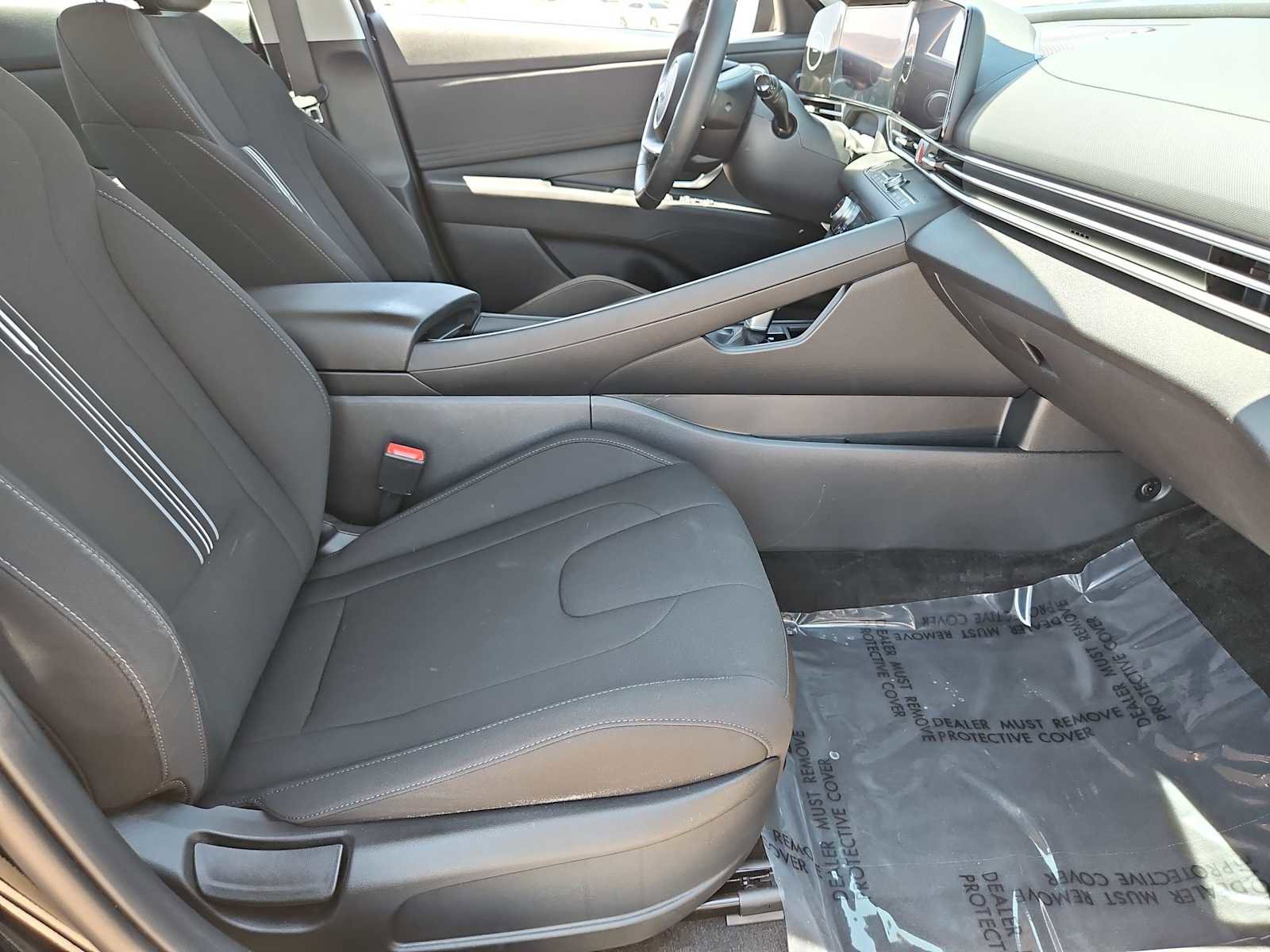 Certified 2023 Hyundai Elantra SEL w/ Convenience Package FWD image 21