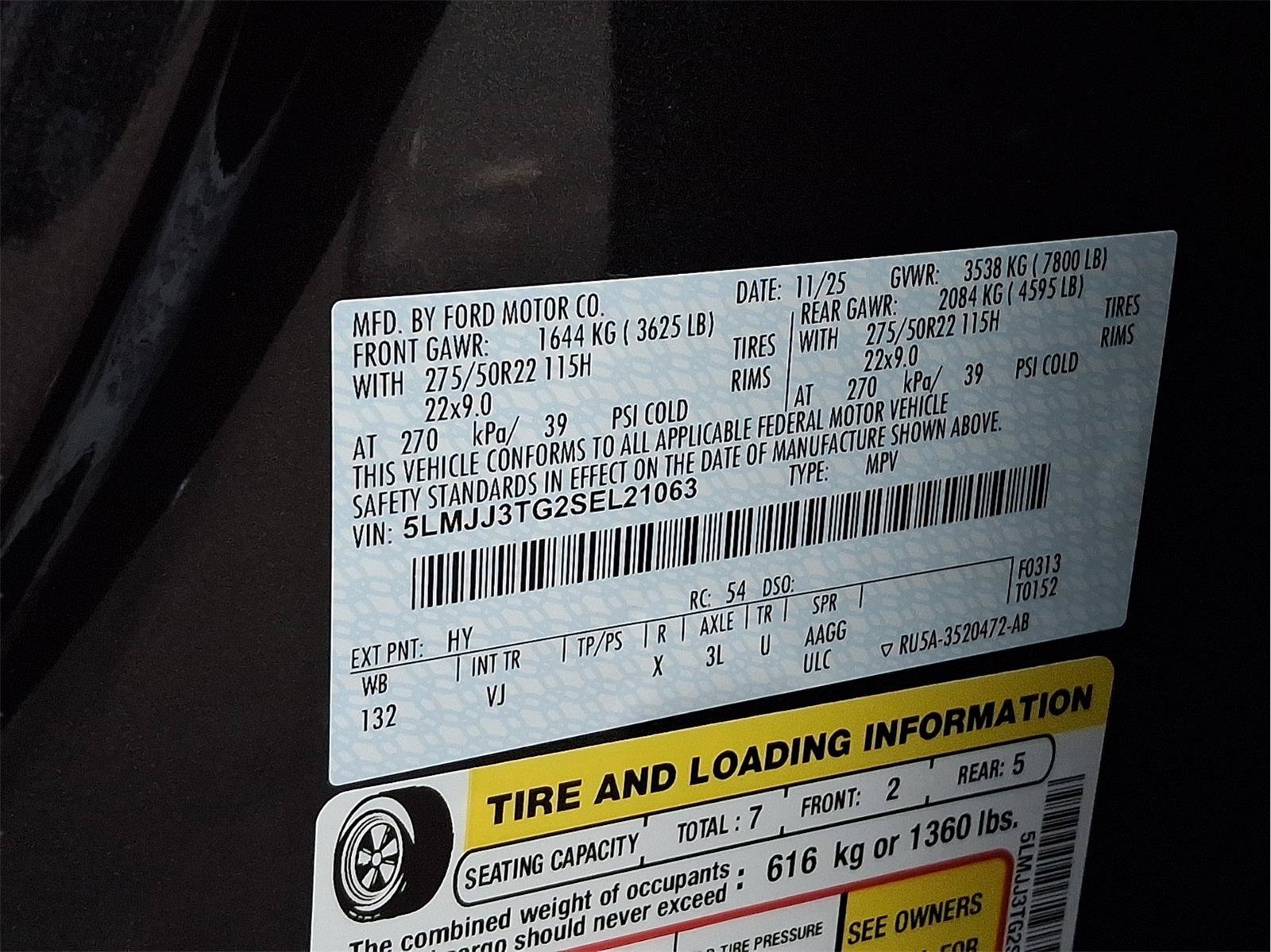 New 2025 Lincoln Navigator L Black Label AWD/4WD image 18
