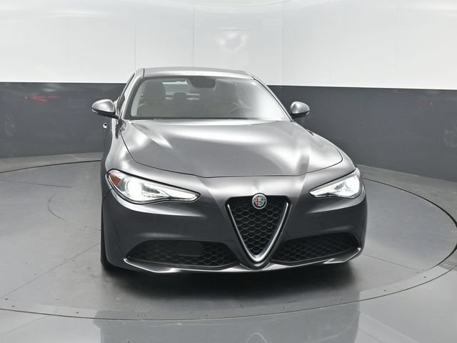 Used 2019 Alfa Romeo Giulia RWD image 37