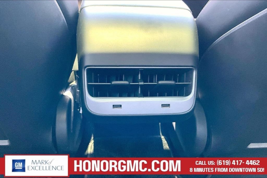 Used 2019 Tesla Model 3 Standard Range RWD image 11
