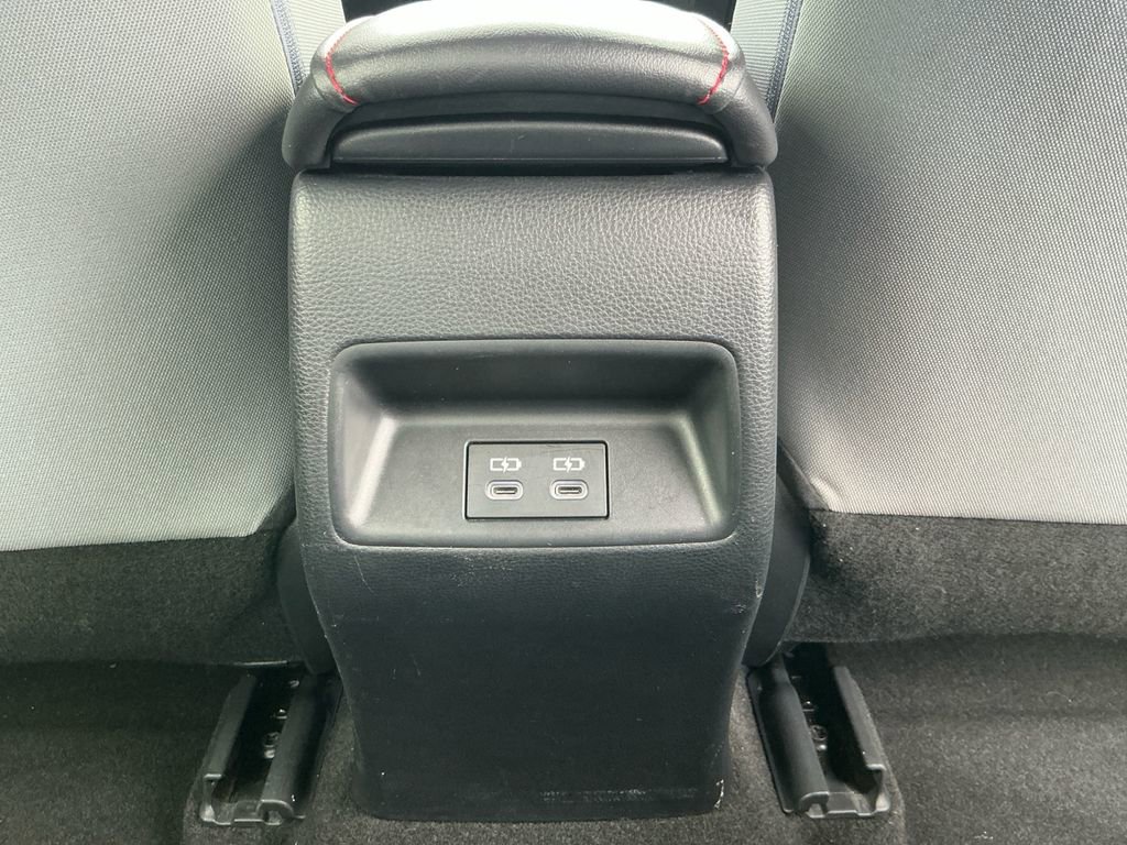 Used 2023 Toyota Corolla SE w/ SE Premium Package FWD image 20