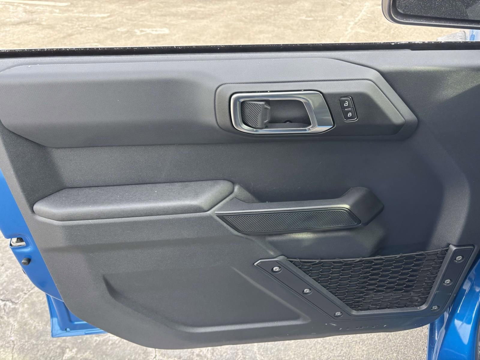 Used 2025 Ford Bronco Big Bend image 13