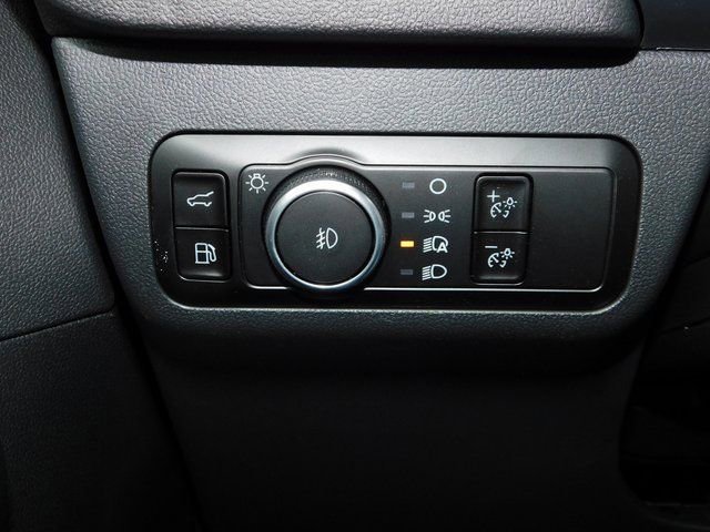 New 2026 Ford Escape SE image 29