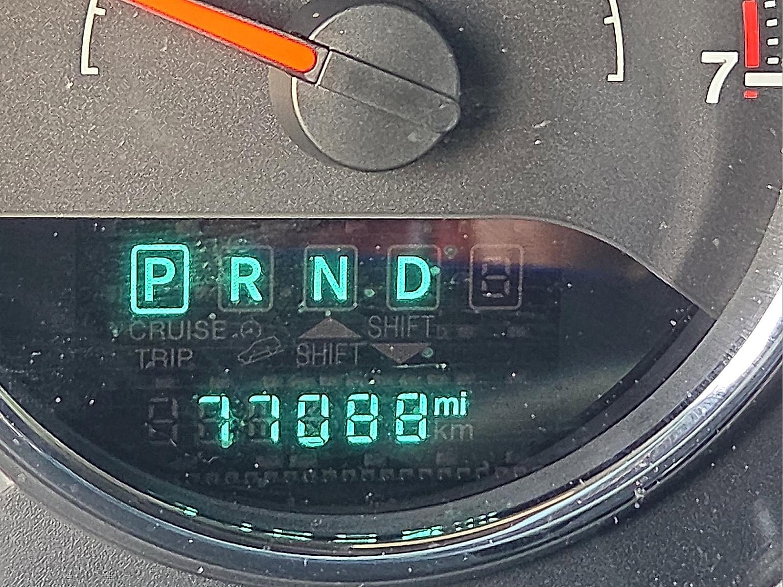 Used 2017 Jeep Wrangler Unlimited Rubicon w/ Connectivity Group image 23