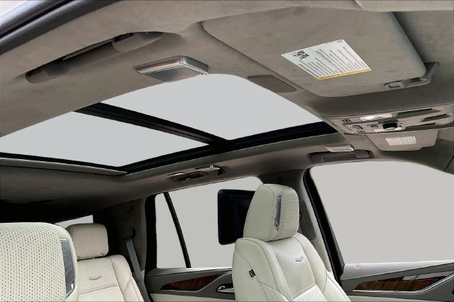 Certified 2024 Cadillac Escalade Premium Luxury Platinum AWD/4WD image 20