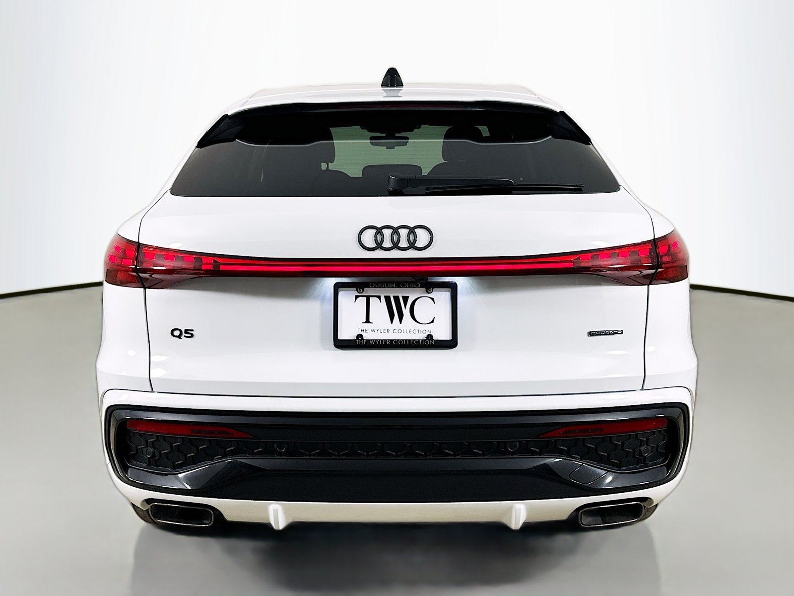 New 2026 Audi Q5 Premium Plus AWD/4WD image 6