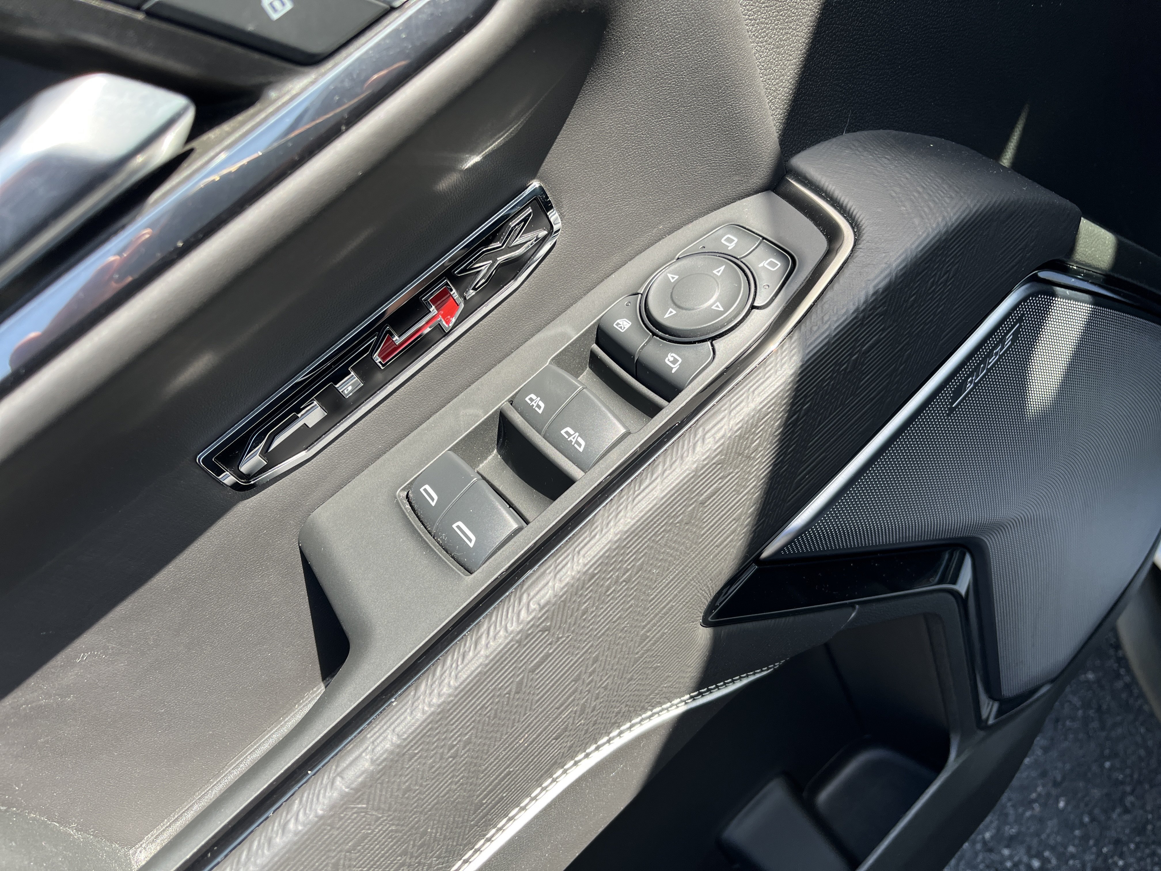 Used 2024 GMC Sierra 1500 AT4X AWD/4WD image 16