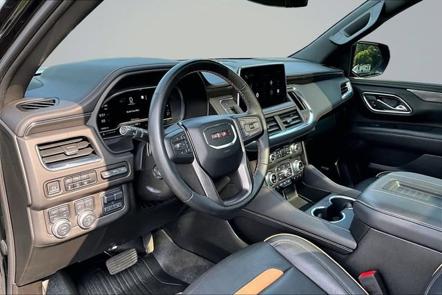 Used 2023 GMC Yukon AT4 w/ AT4 Premium Plus Package AWD/4WD image 17