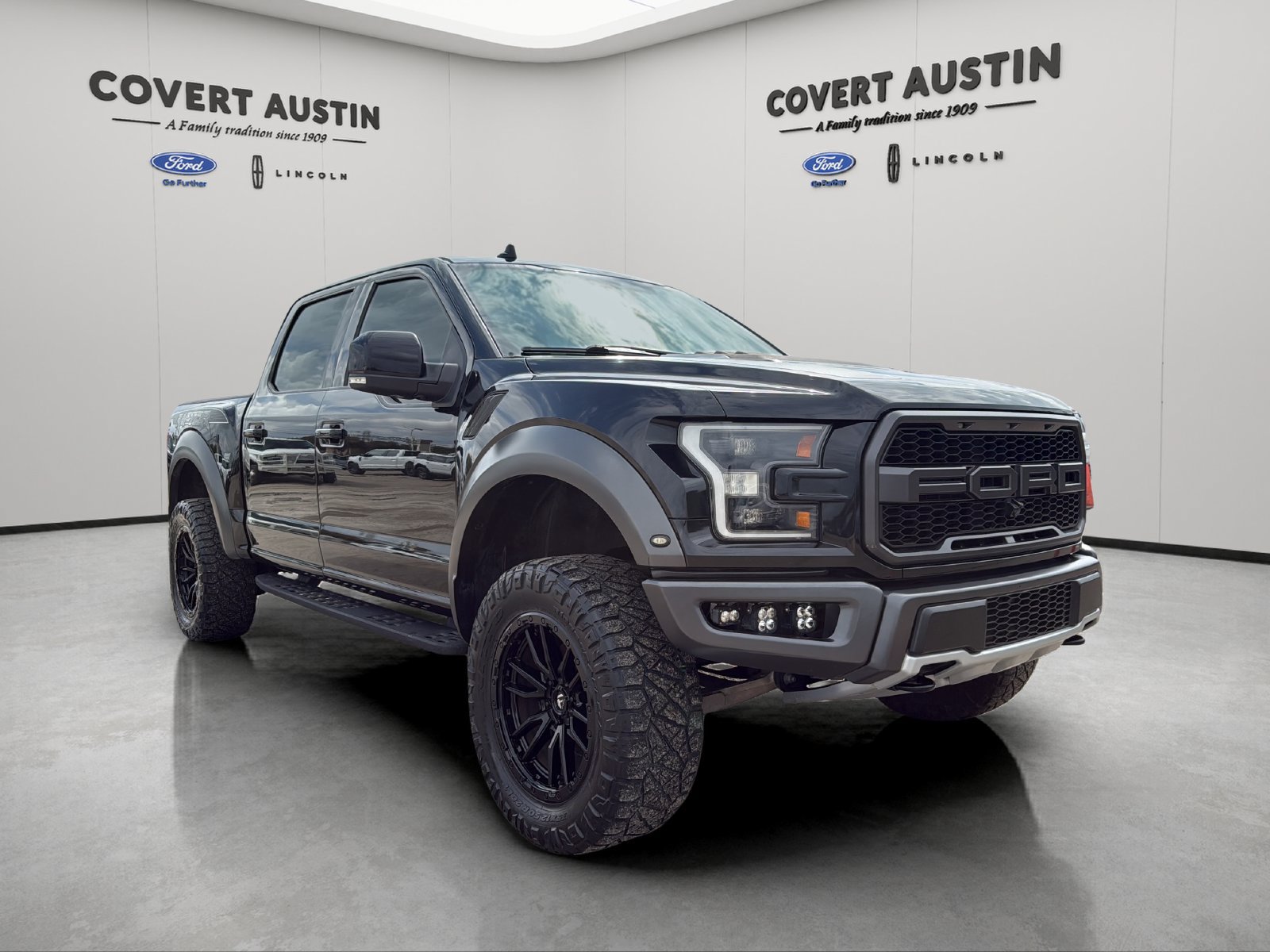 Used 2020 Ford F150 Raptor w/ Equipment Group 802A Luxury AWD/4WD image 5