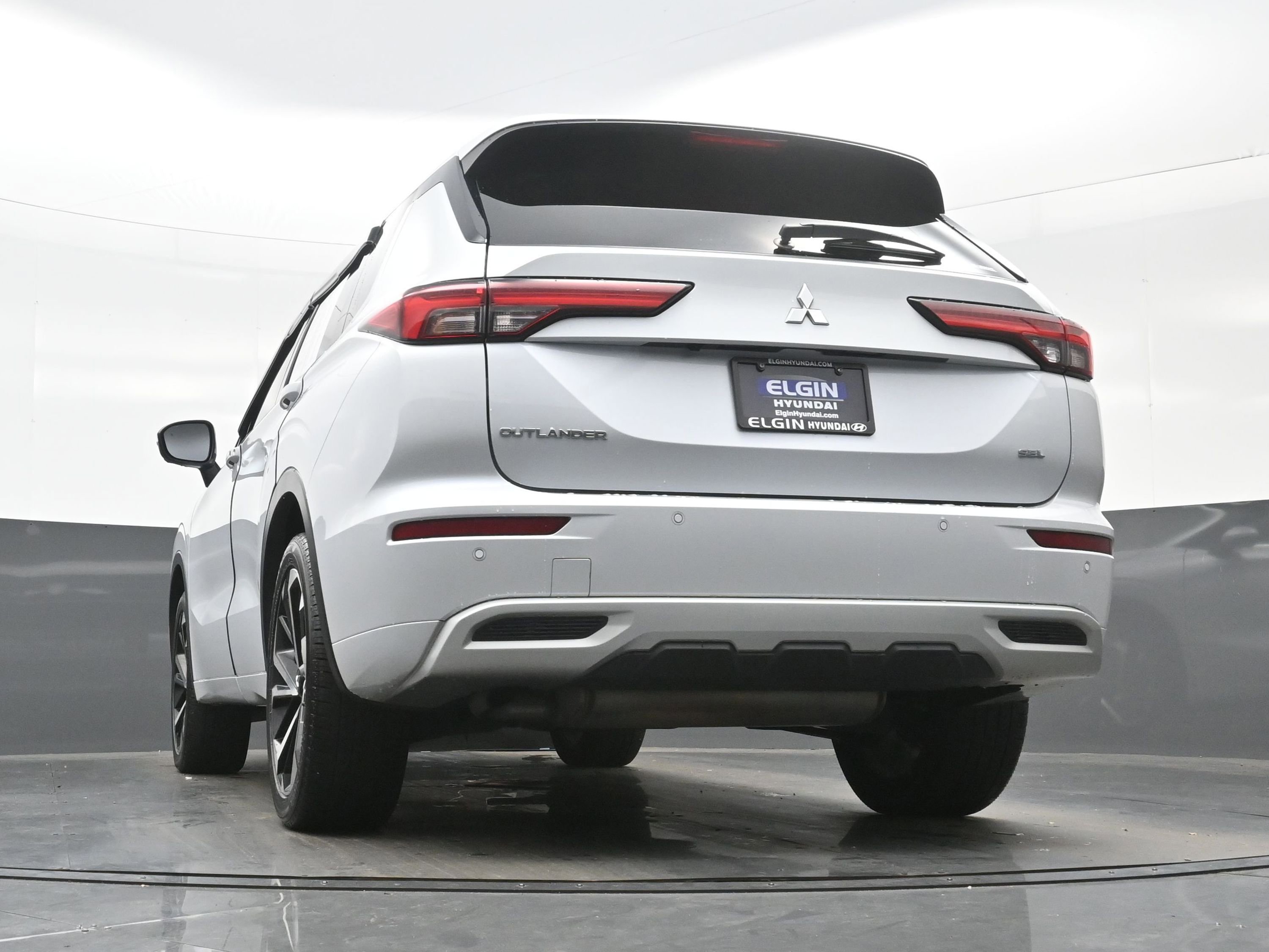 Used 2023 Mitsubishi Outlander SEL Black Edition image 32