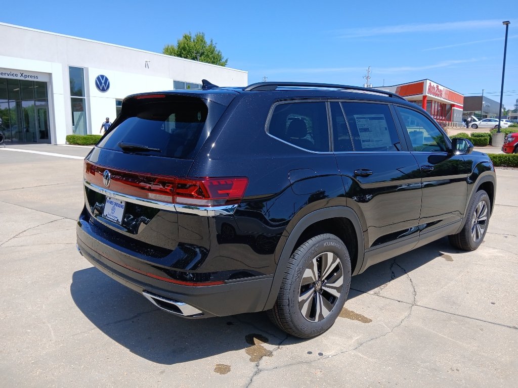 New 2026 Volkswagen Atlas SE FWD image 7