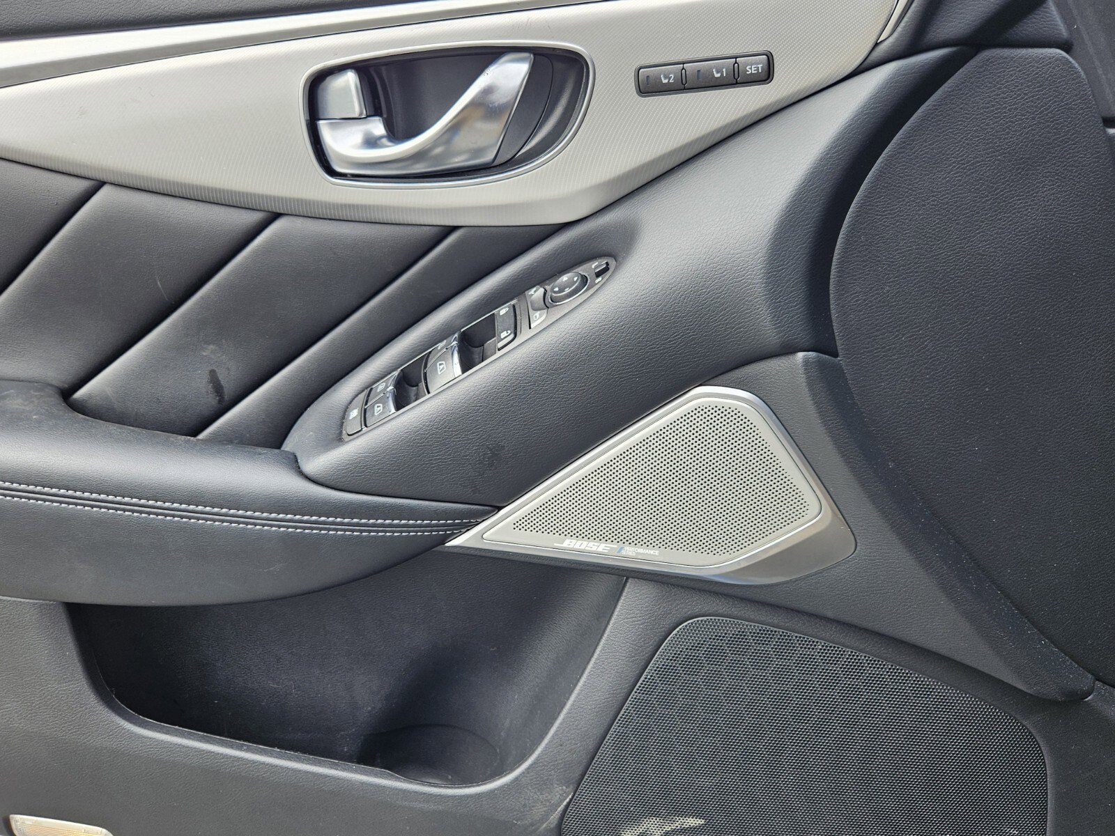 Certified 2023 INFINITI Q50 Luxe w/ Cargo Package image 26