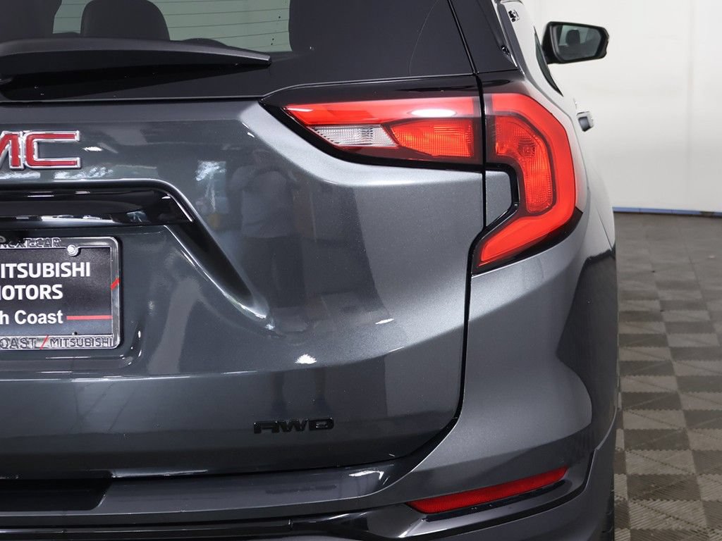 Used 2019 GMC Terrain SLT w/ Black Edition AWD/4WD image 14