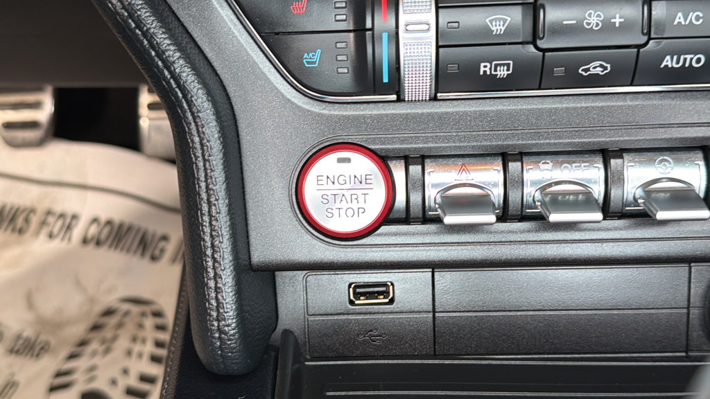 Used 2019 Ford Mustang GT RWD image 24