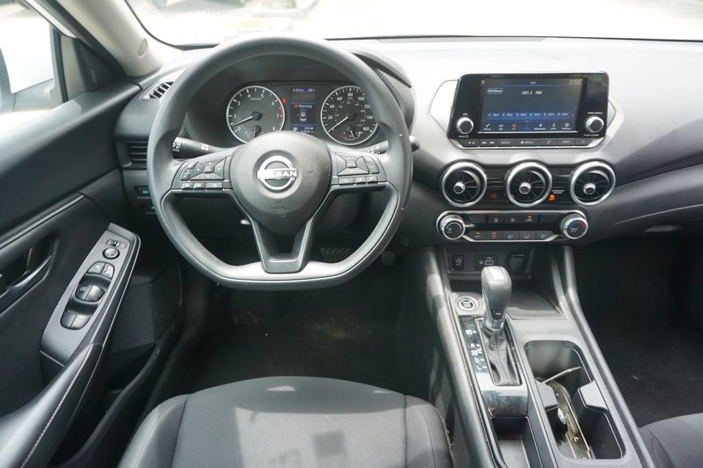 Used 2024 Nissan Sentra S FWD image 6