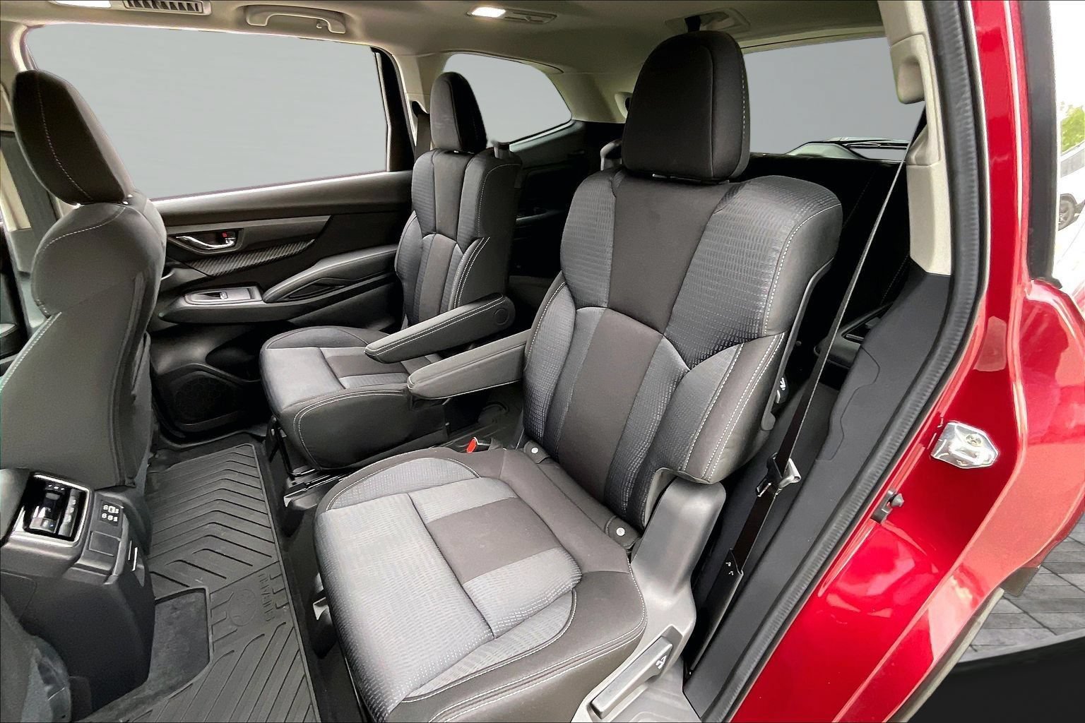Certified 2025 Subaru Ascent Premium AWD/4WD image 26