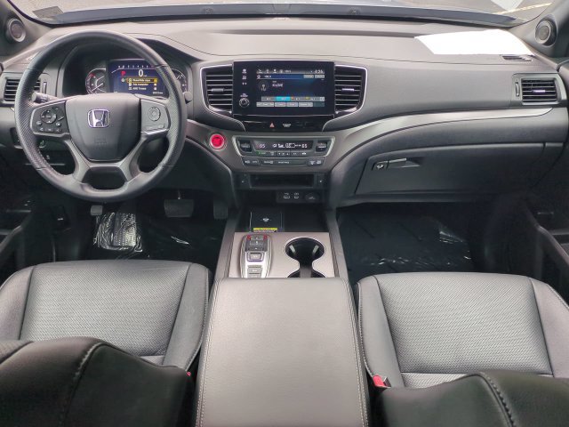 Used 2025 Honda Passport EX-L image 15