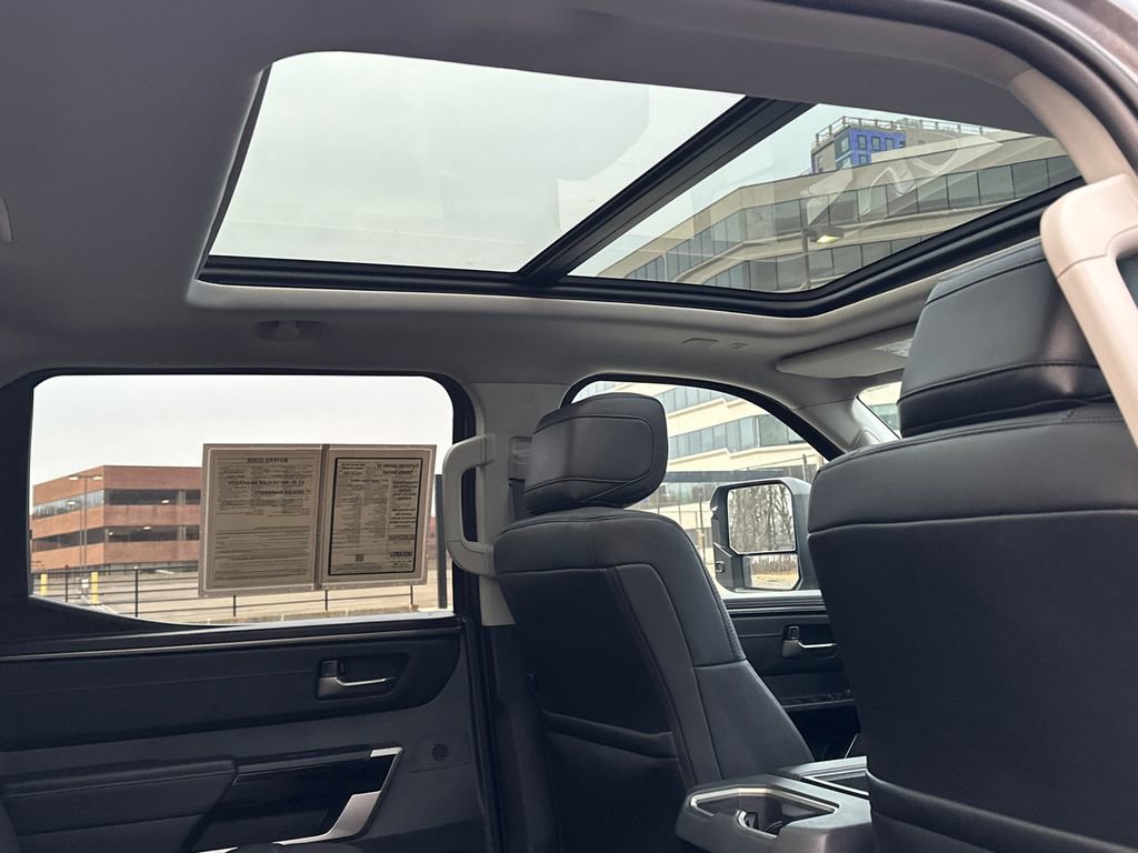 Used 2022 Toyota Tundra Limited image 18