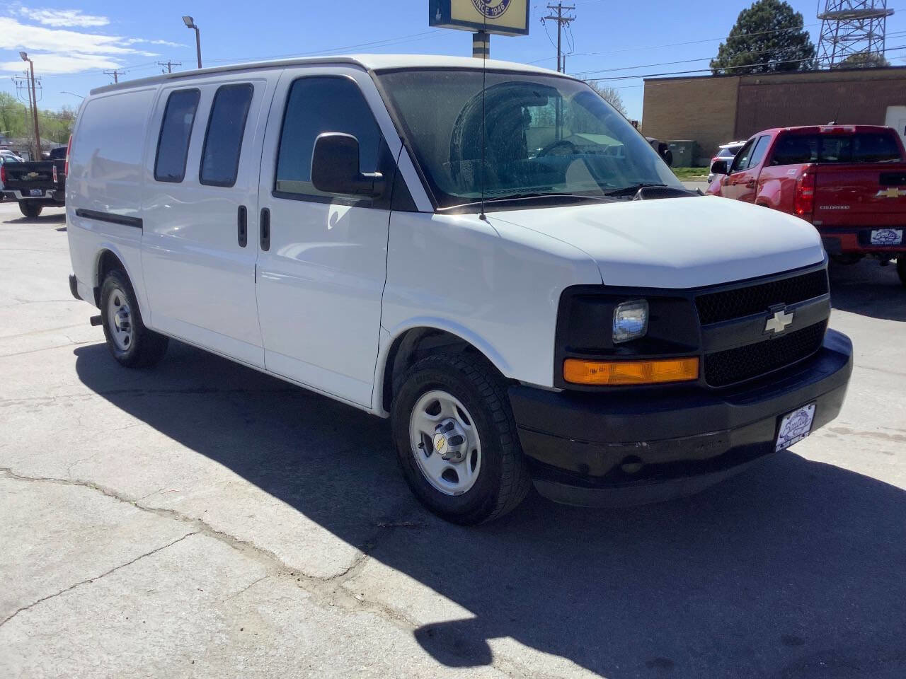 Used 2003 Chevrolet Express 1500 image 8