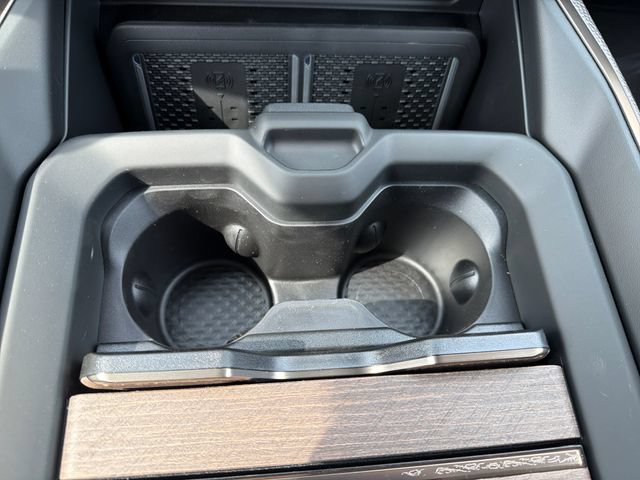 New 2026 RAM 3500 Longhorn AWD/4WD image 28