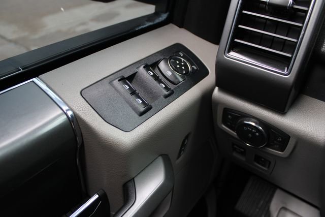 Used 2018 Ford F150 XLT w/ Equipment Group 302A Luxury image 12