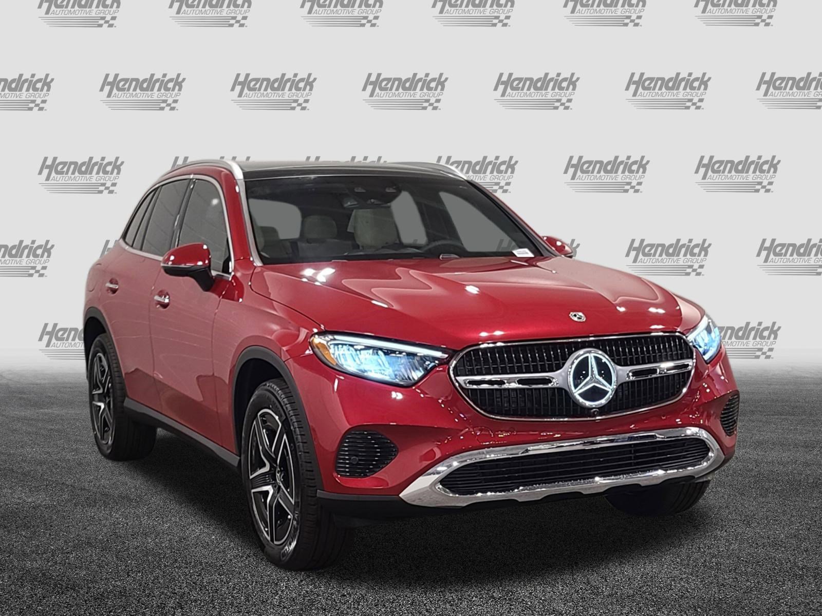 New 2026 Mercedes-Benz GLC 300 image 2
