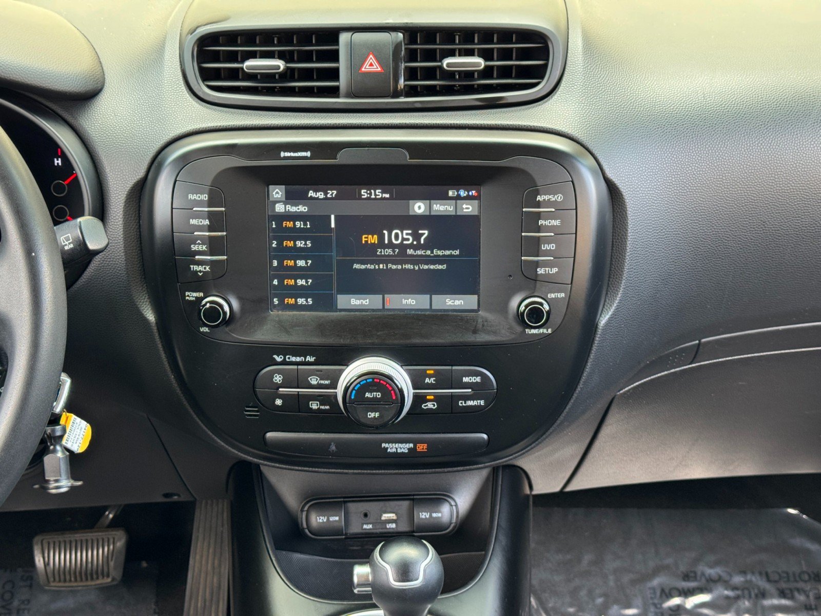 Used 2019 Kia Soul + FWD image 21