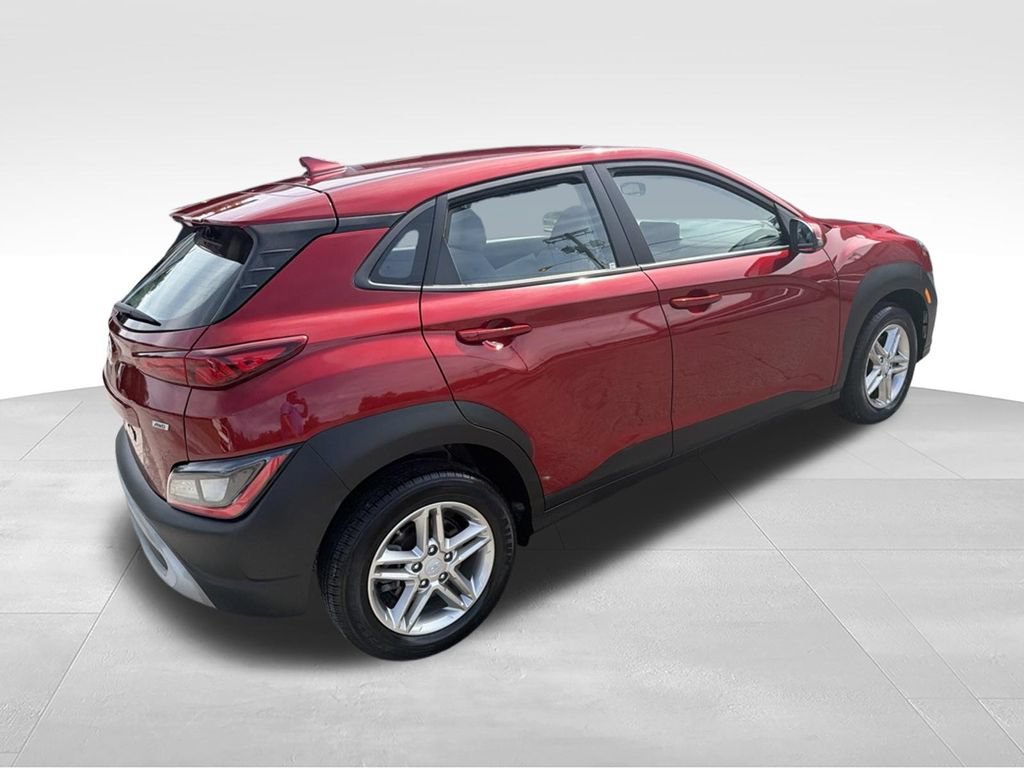 Used 2023 Hyundai Kona SE AWD/4WD image 6