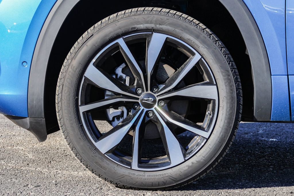 New 2025 Volkswagen Atlas Cross Sport SEL Premium R-Line image 19