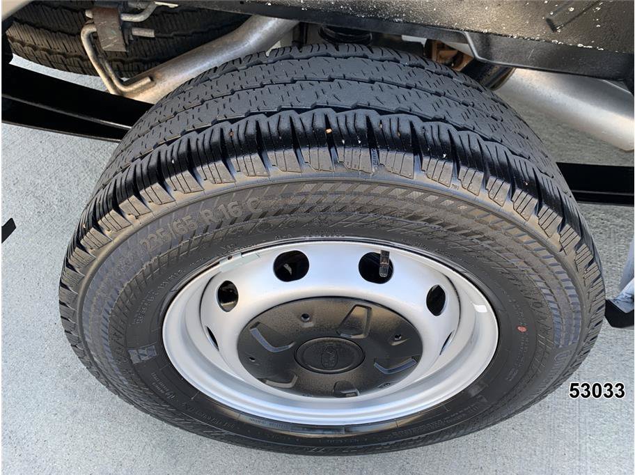 Used 2024 Ford Transit 250 148 Medium Roof w/ Load Area Protection Package RWD image 23