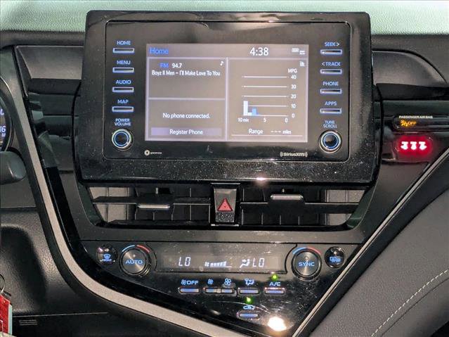 Used 2022 Toyota Camry SE FWD image 15
