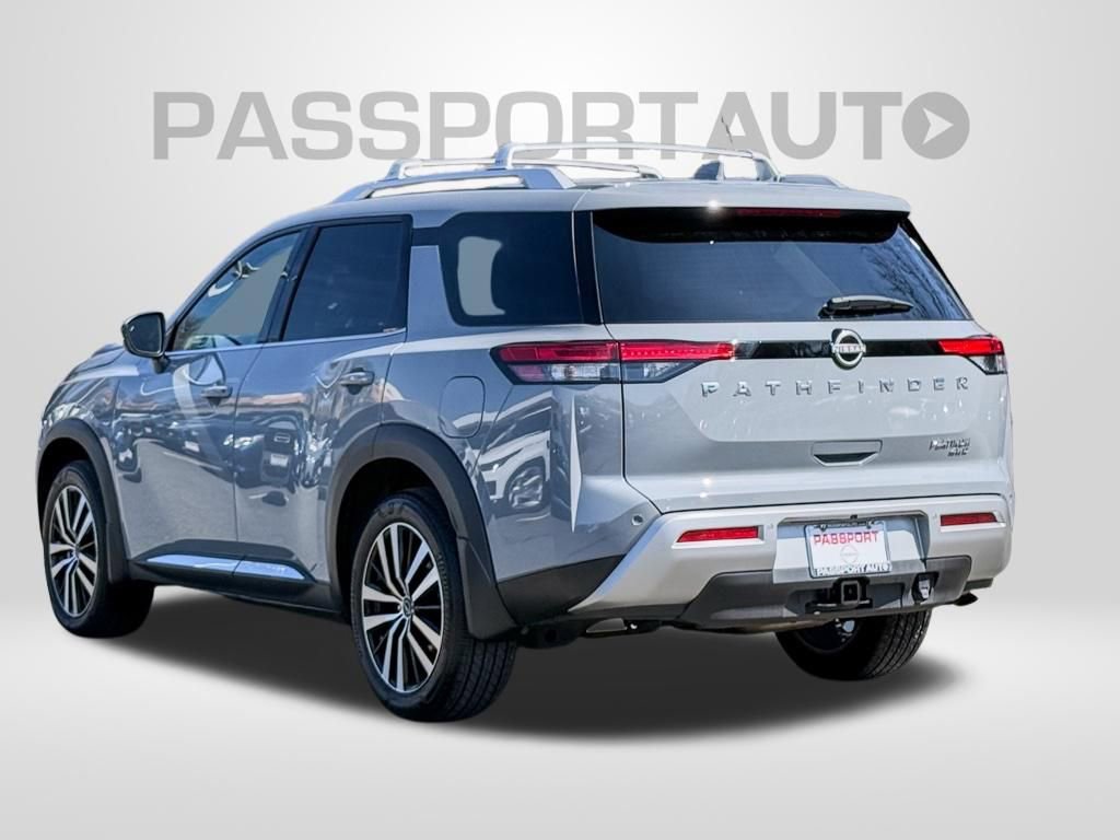 Certified 2025 Nissan Pathfinder Platinum w/ Cargo Package image 5