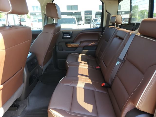 Used 2017 Chevrolet Silverado 2500 High Country w/ Duramax Plus Package AWD/4WD image 11