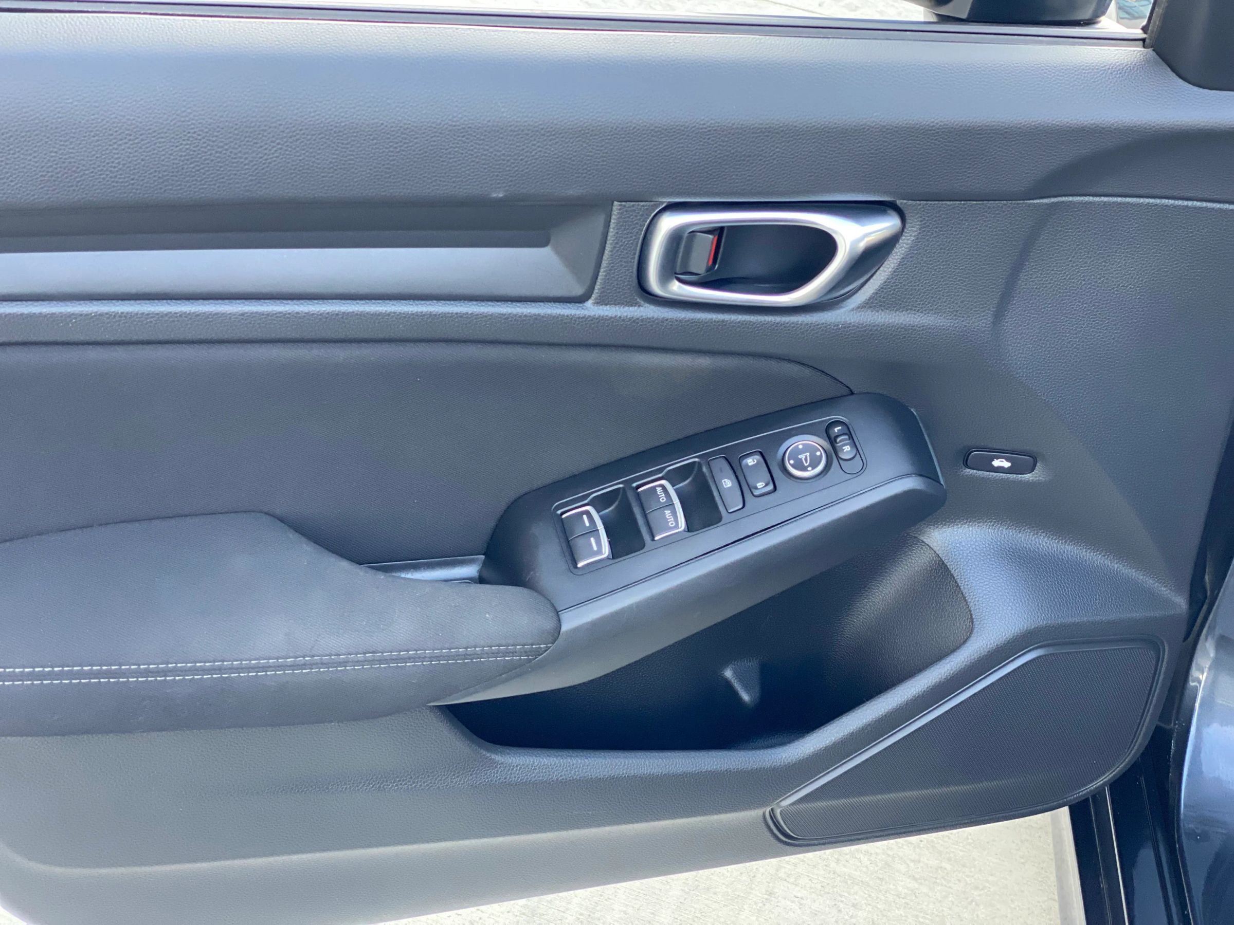 Used 2022 Honda Civic LX image 20