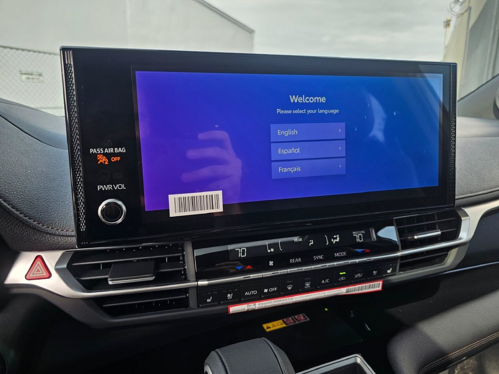 New 2026 Toyota Sienna Platinum AWD/4WD image 25