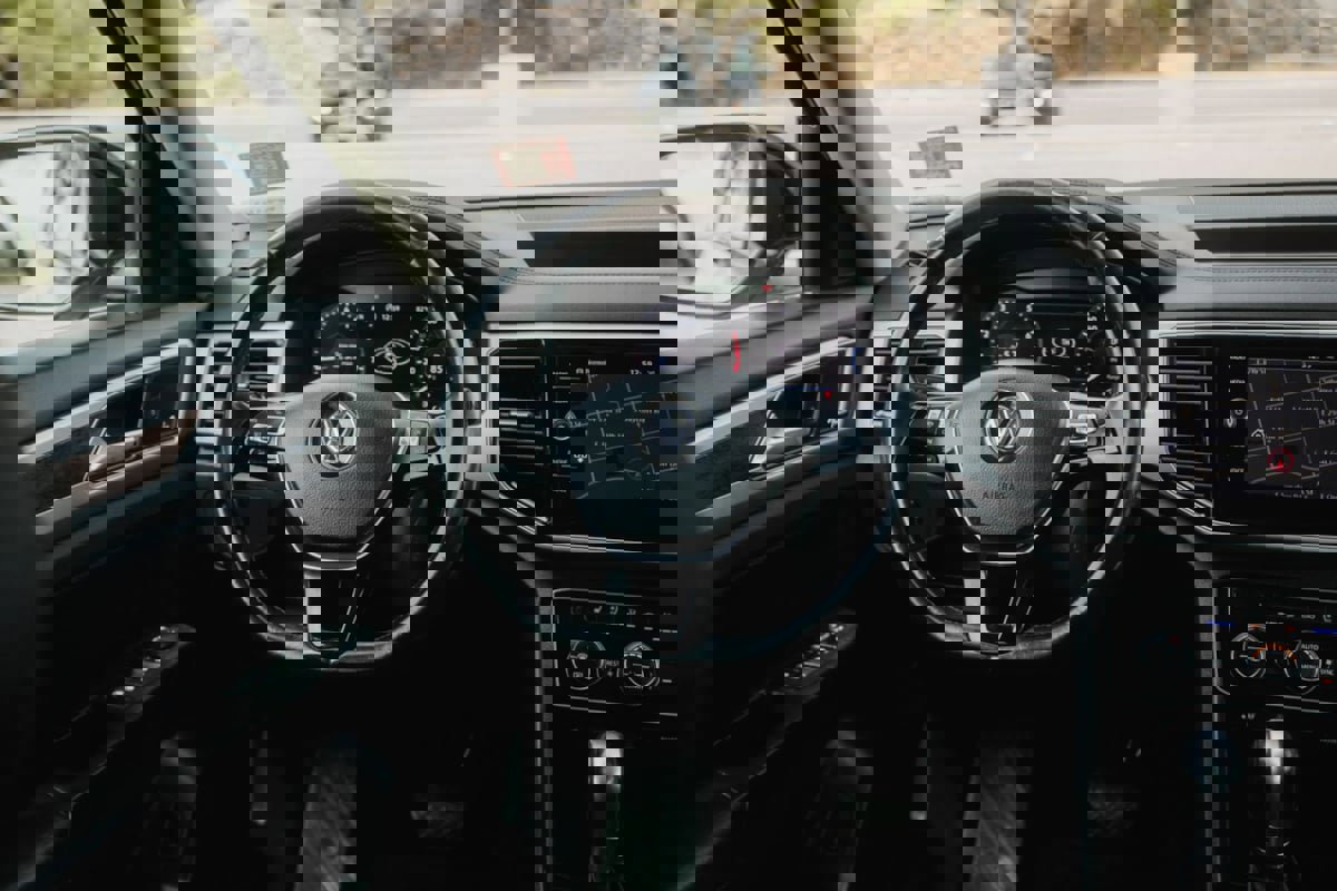 Used 2018 Volkswagen Atlas SEL Premium image 33