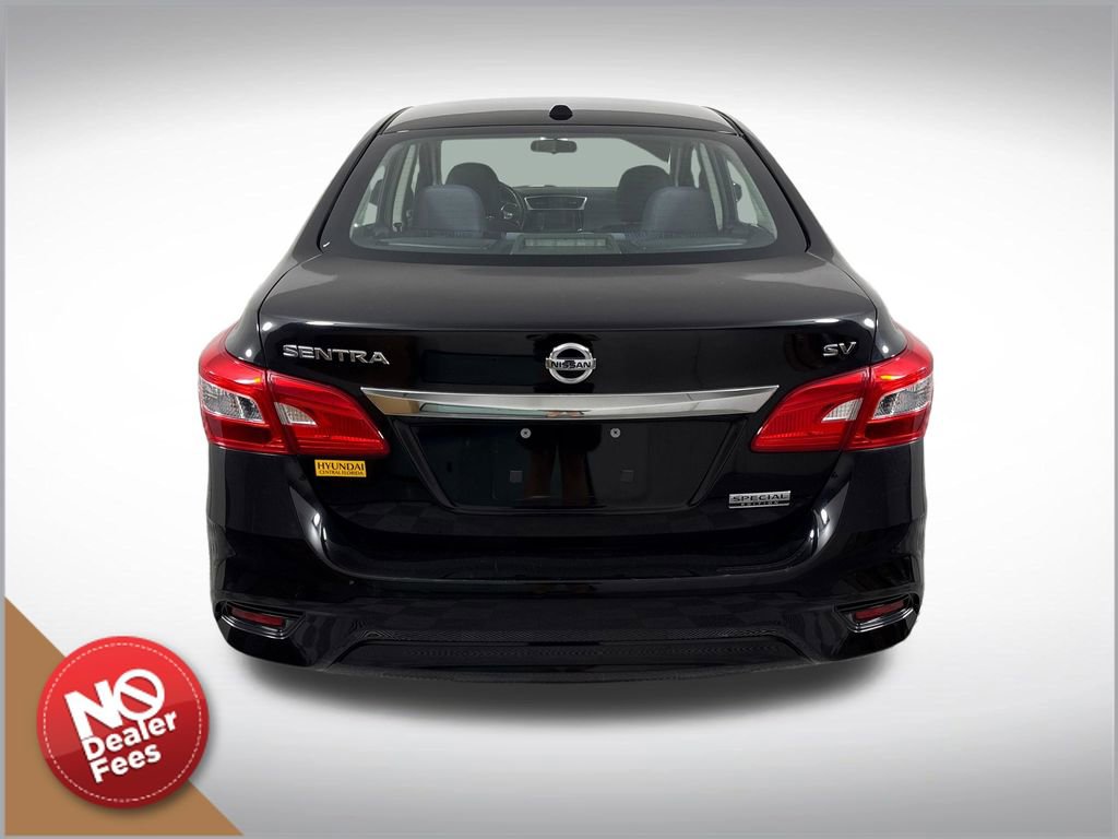 Used 2019 Nissan Sentra SV w/ Special Edition Package FWD image 5