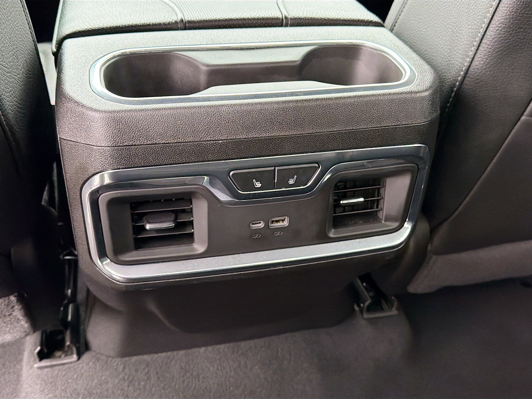 Used 2024 GMC Sierra 1500 Denali image 19