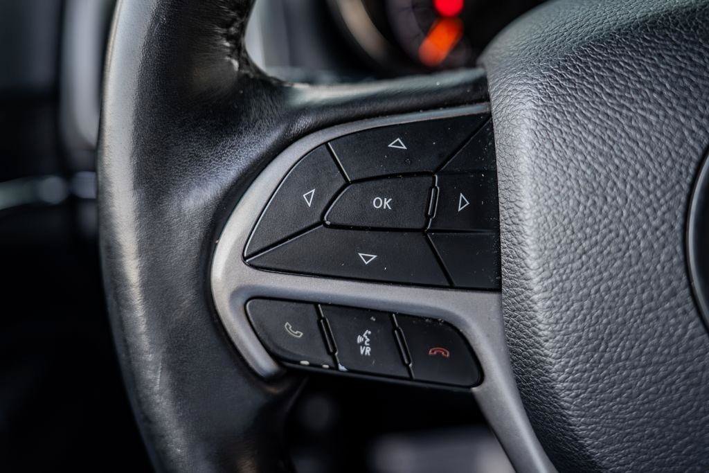 Used 2019 Jeep Grand Cherokee Limited AWD/4WD image 33
