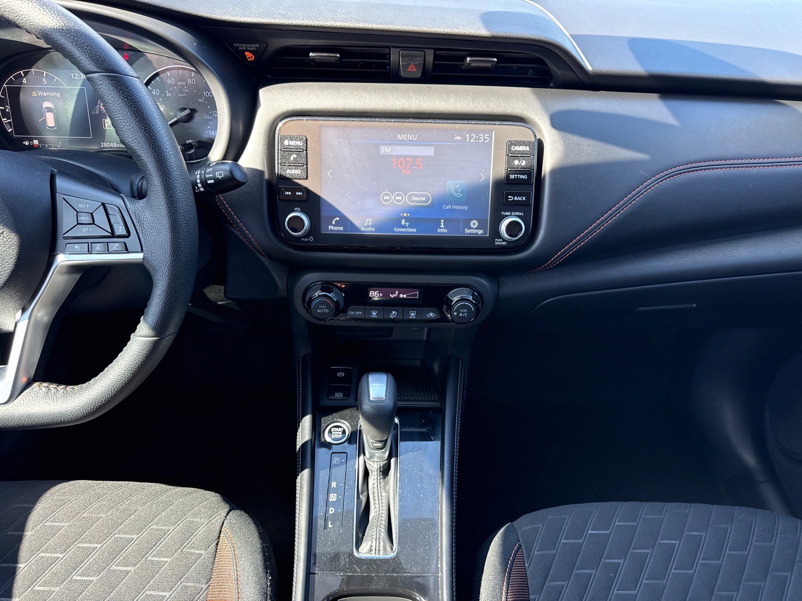 Used 2024 Nissan Kicks SR FWD image 15