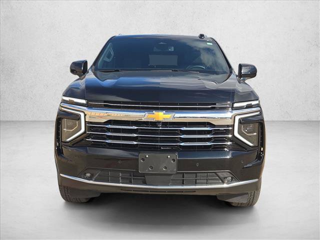Used 2026 Chevrolet Suburban LT w/ Comfort Package RWD image 2