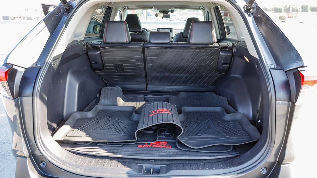 Used 2021 Toyota RAV4 TRD Off-Road w/ TRD Off-Road Weather Package AWD/4WD image 30