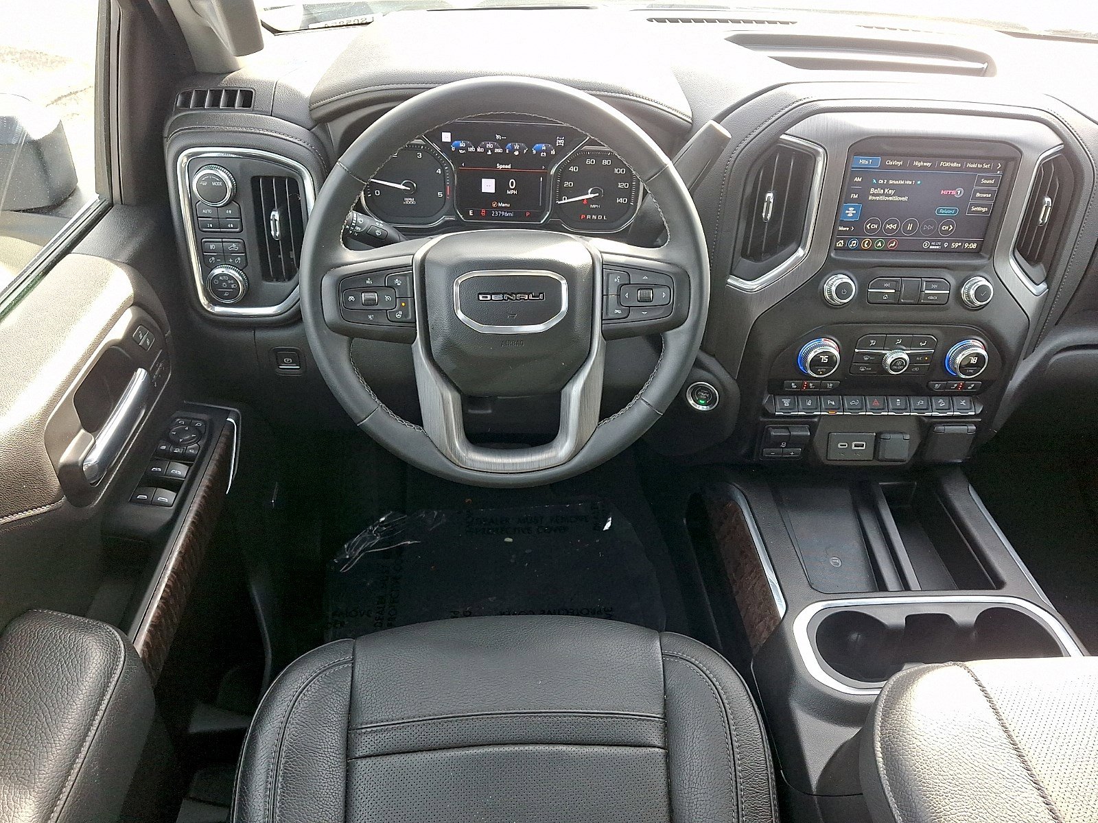 Used 2023 GMC Sierra 2500 Denali w/ Denali Ultimate Package AWD/4WD image 10