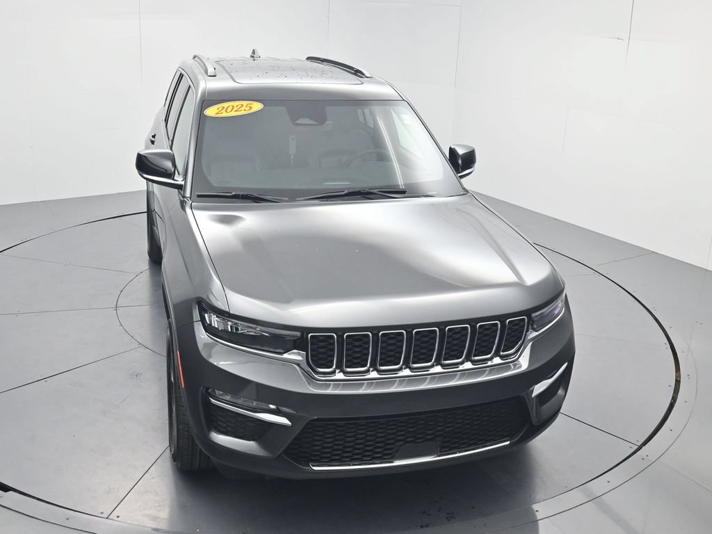 Used 2025 Jeep Grand Cherokee Limited 4xe AWD/4WD image 57