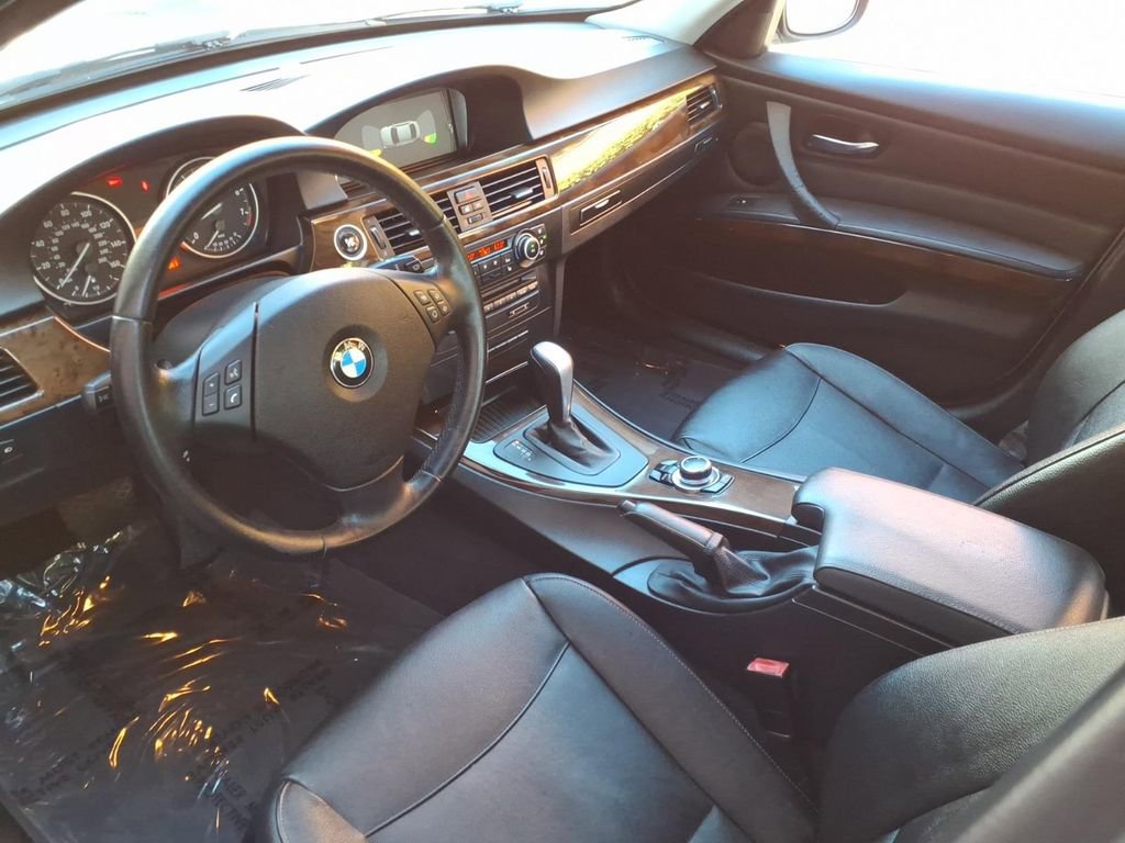 Used 2011 BMW 328i Sedan RWD image 15