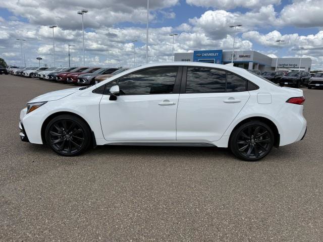 Used 2024 Toyota Corolla SE FWD image 6