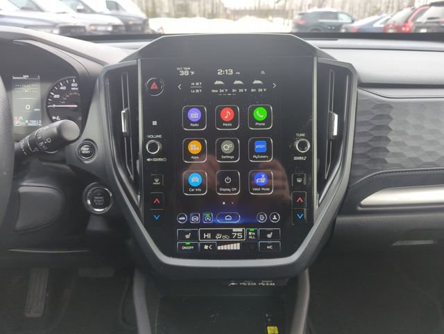 Used 2025 Subaru Forester Premium image 25